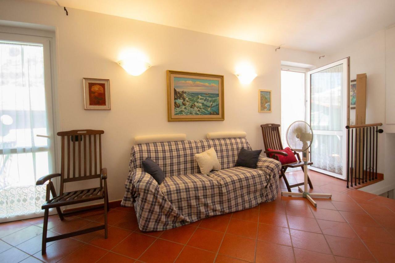 Ca' De Carlin Apartment Манарола Екстериор снимка
